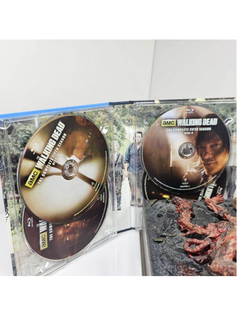 The Walking Dead Complete Season 5 Asphalt Walker Limited Edition - Picture 4 of 16